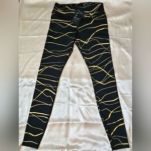 NIKE Mid Rise Running Legging
